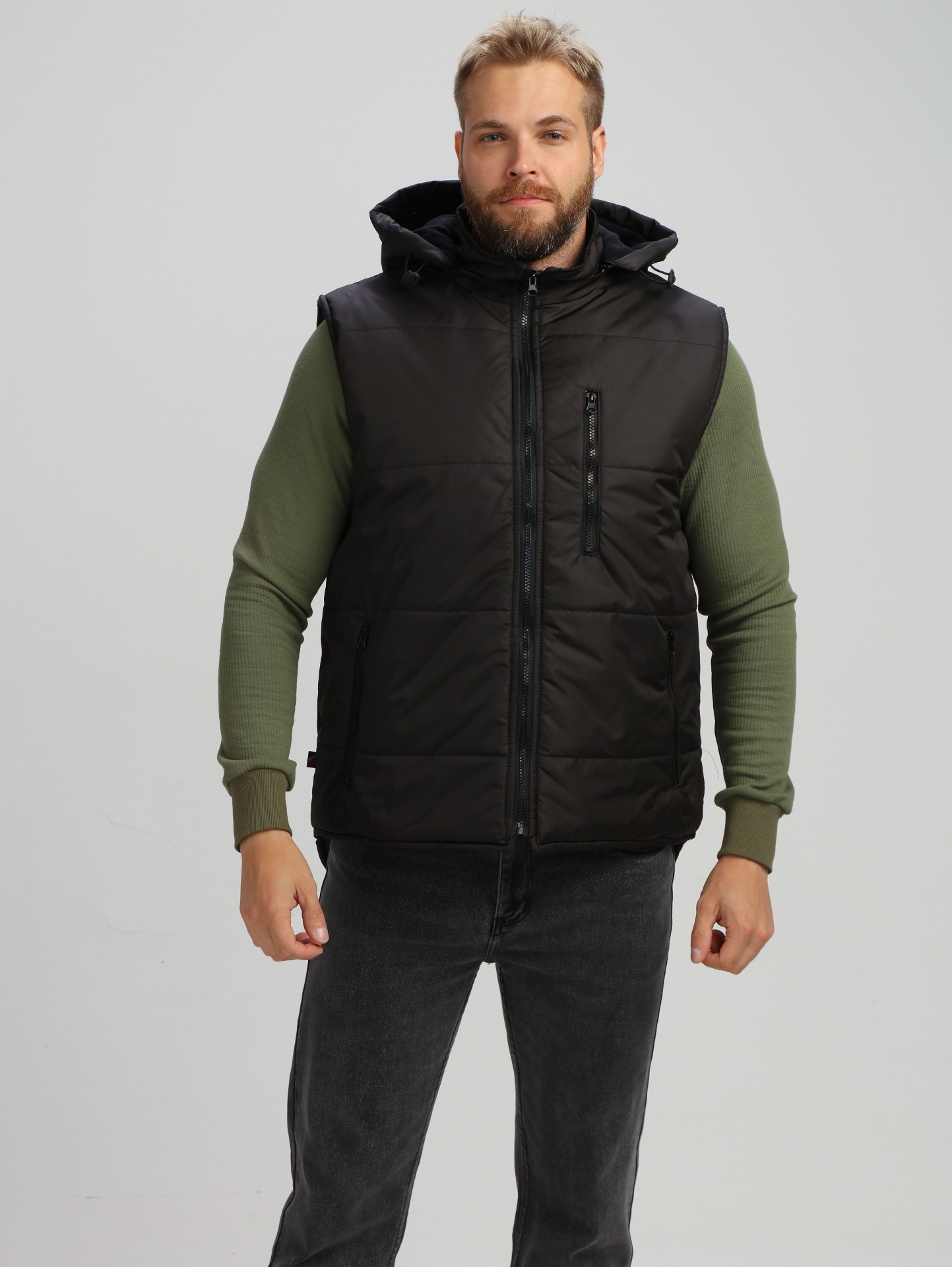 Жилет утепленный с капюшоном Респект (тк.Таслан), черный